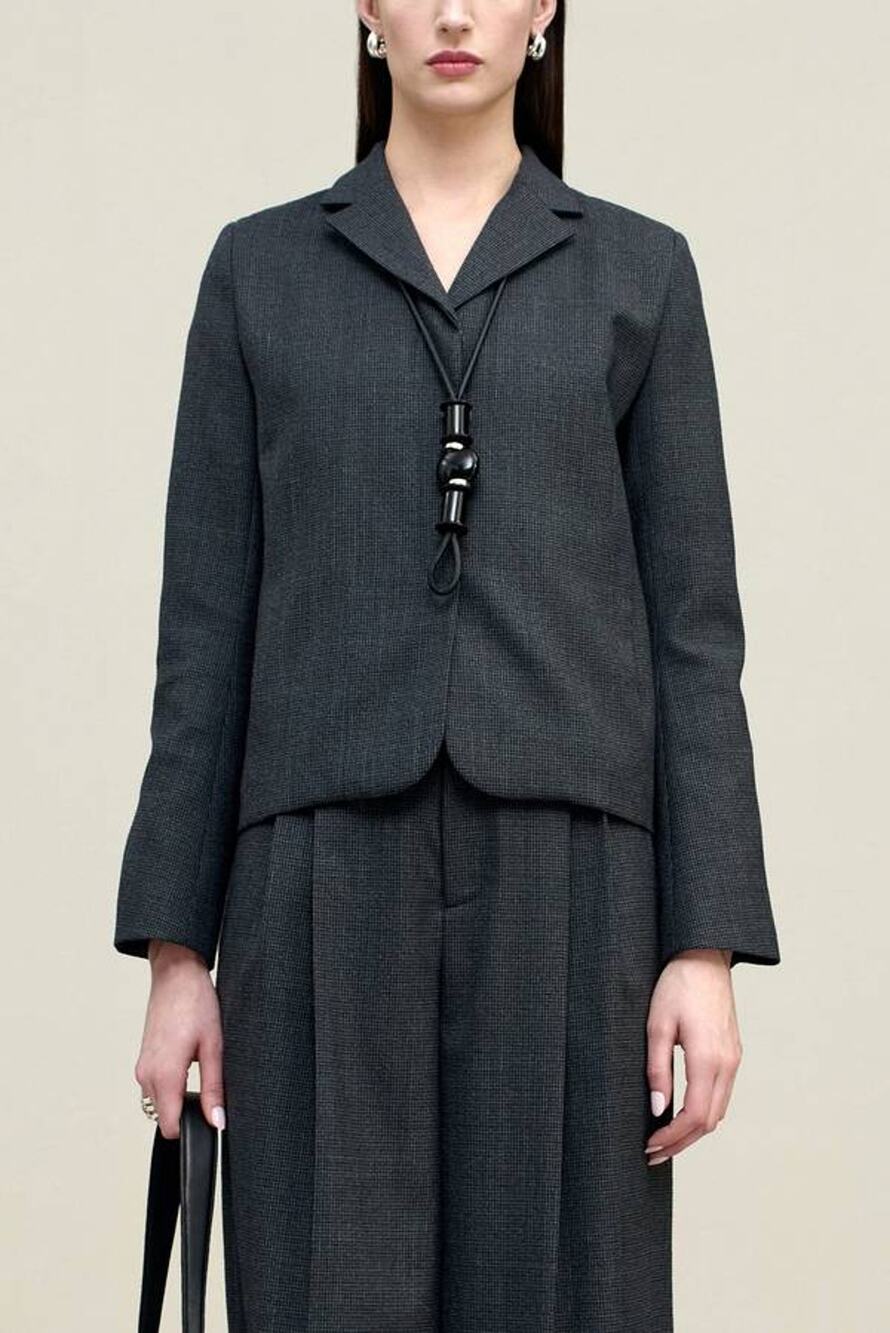 Kallmeyer New York Iman Shrunken Blazer in Navy Houndstoooth 2
